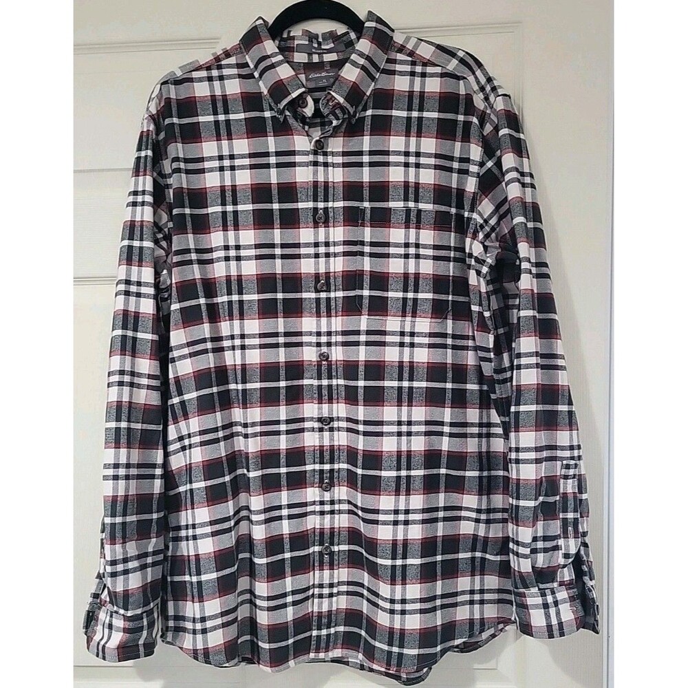 EDDIE BAUER Relaxed Fit Gray/Red Plaid Button Down Flannel Shirt Men's Size TL